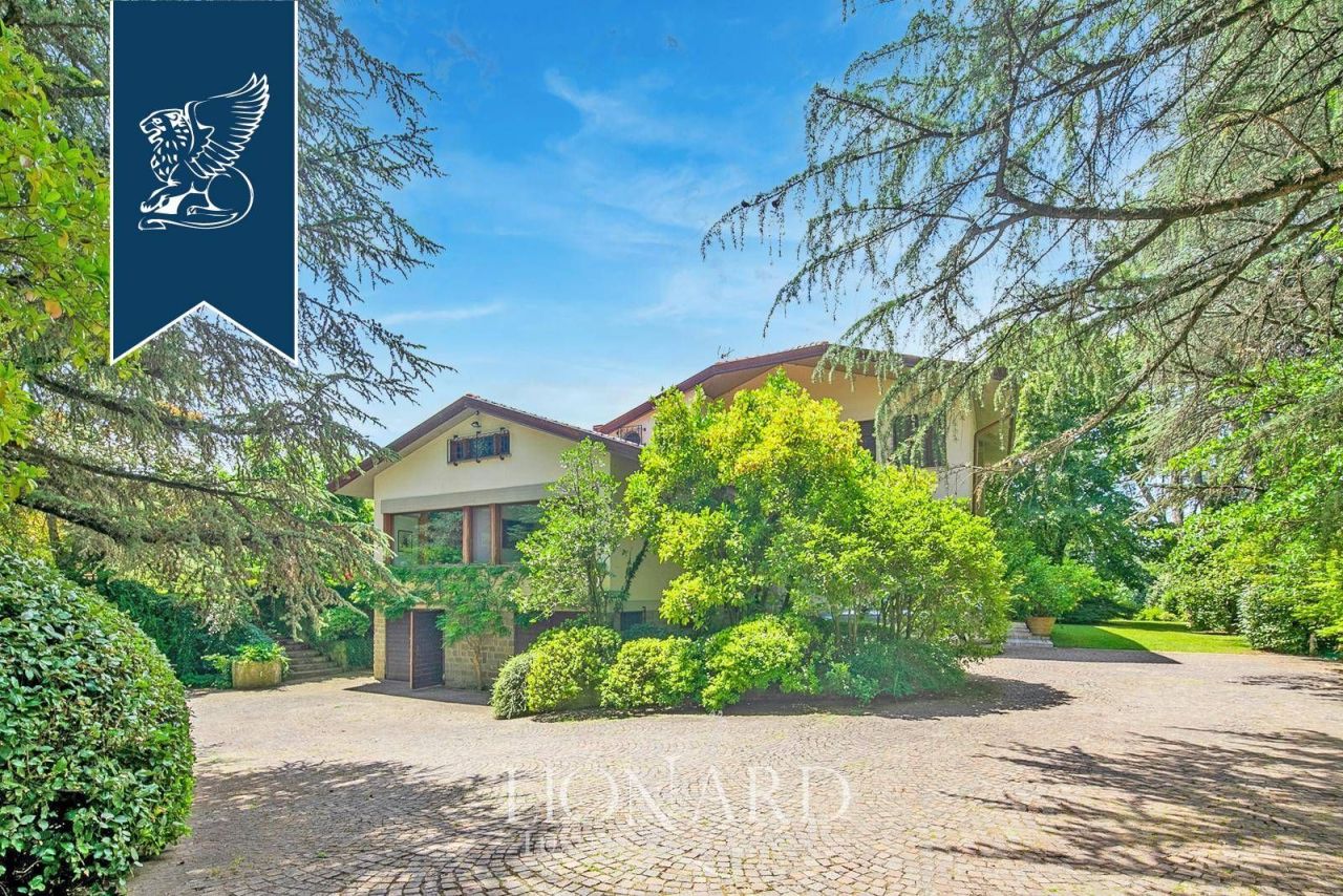 Villa in Arezzo, Italy, 400 m² - picture 12