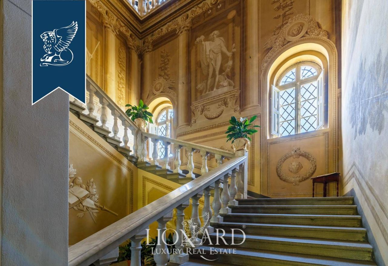 Villa en Pisa, Italia, 3 000 m² - imagen 12