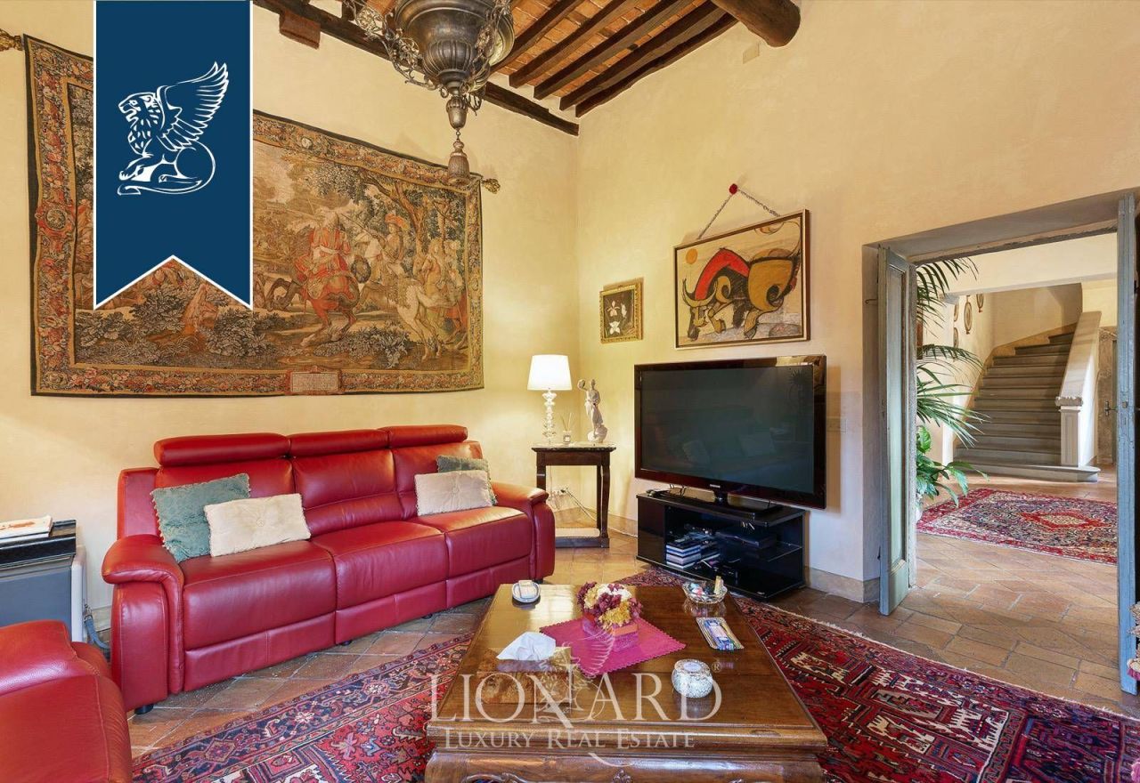 Villa en Capannori, Italia, 1 300 m² - imagen 12