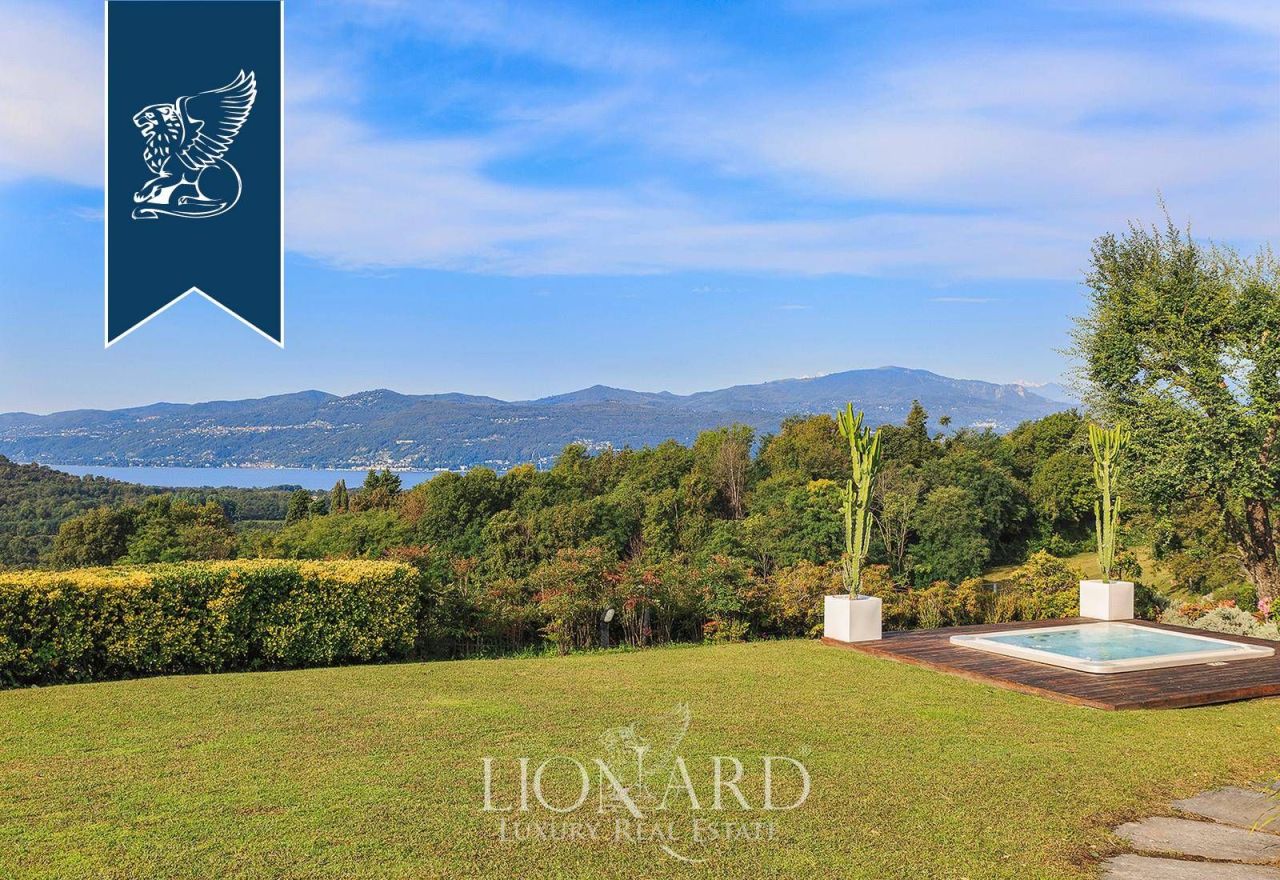 Villa a Besozzo, Italia, 510 m² - foto 12