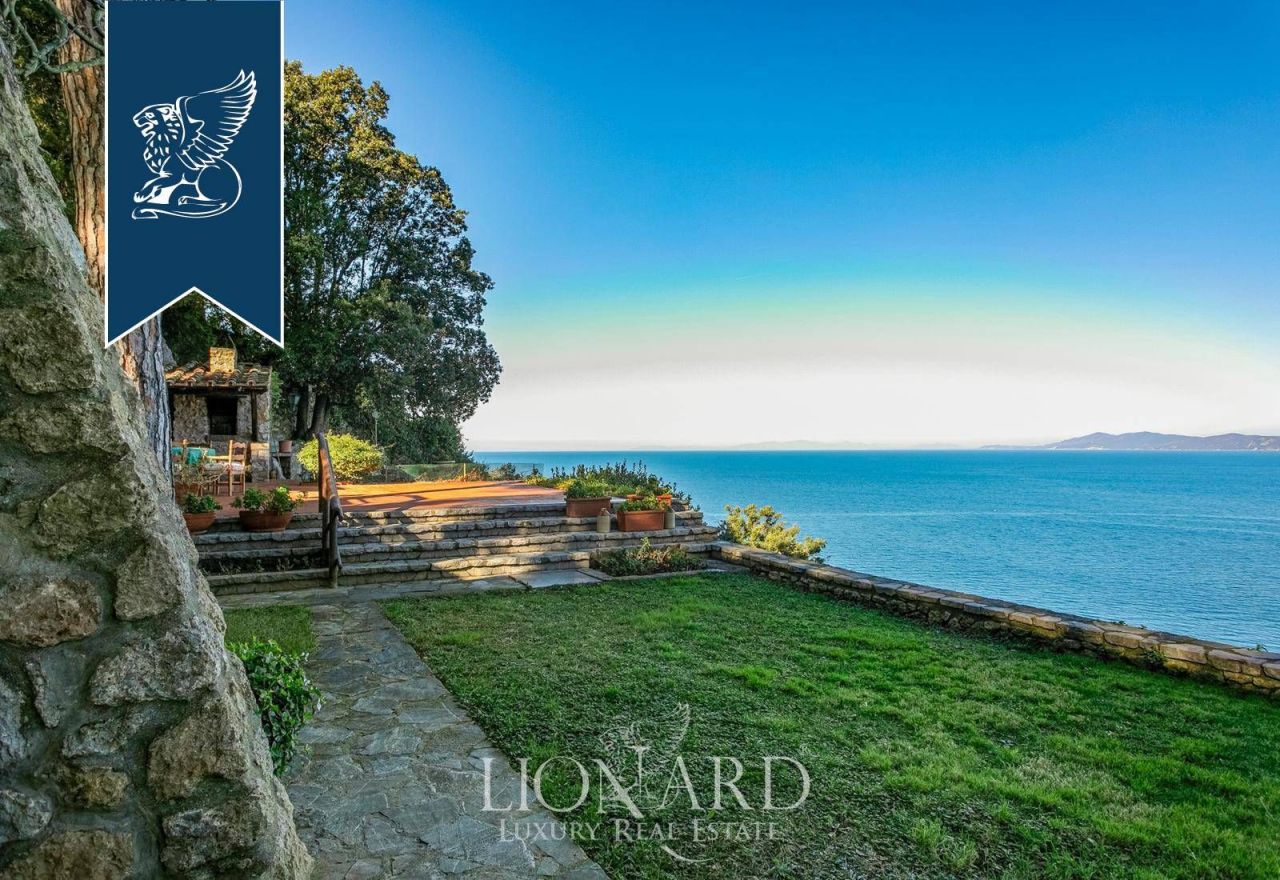 Villa in Monte Argentario, Italy, 550 m² - picture 12