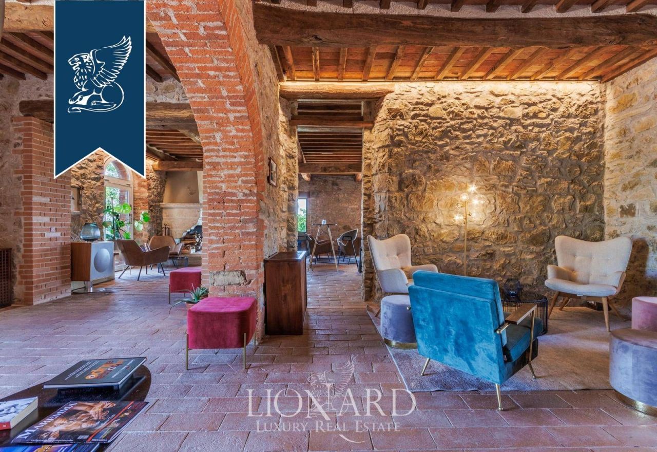 Farm in Grosseto, Italy, 1 190 m² - picture 12