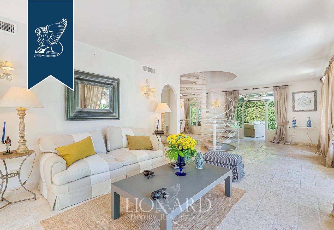 Villa in Forte dei Marmi, Italien, 400 m² - Foto 12