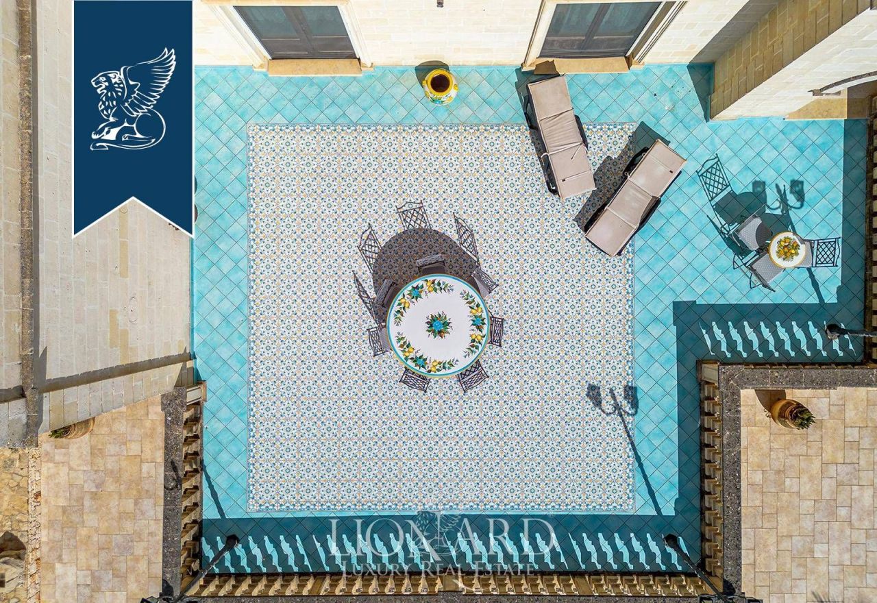 Villa a Taranto, Italia, 1 000 m² - foto 12