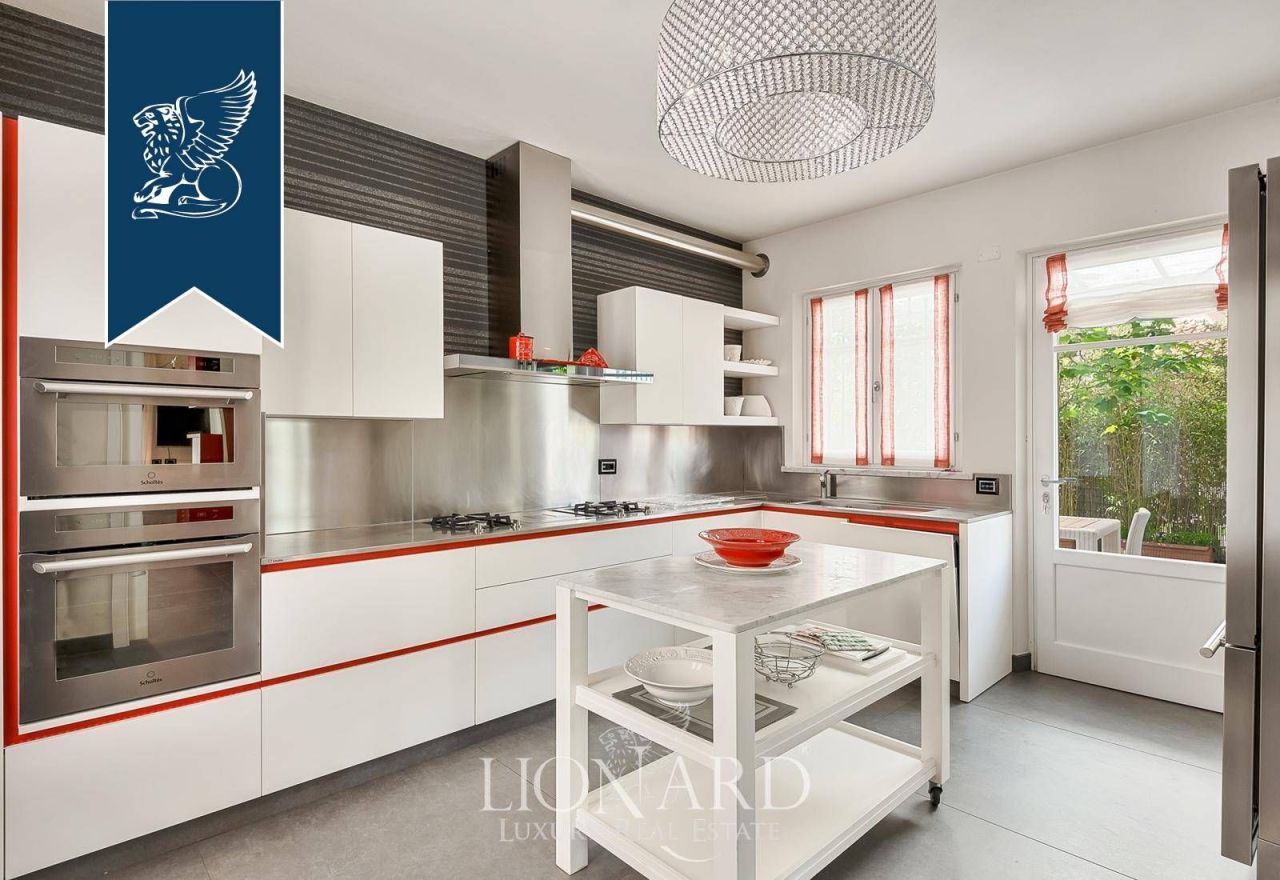 Villa a Forte dei Marmi, Italia, 265 m² - foto 12