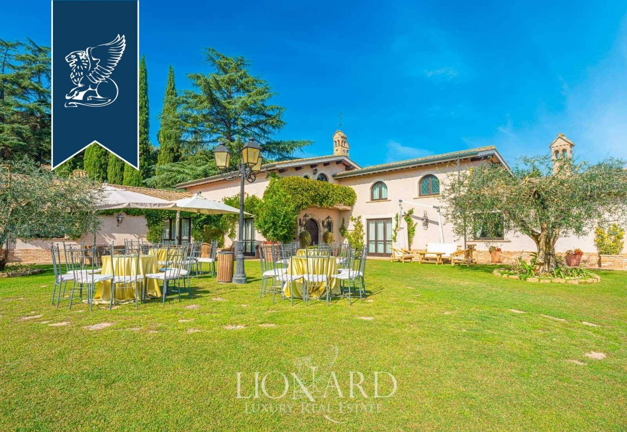 Villa in Rom, Italien, 1 100 m² - Foto 12