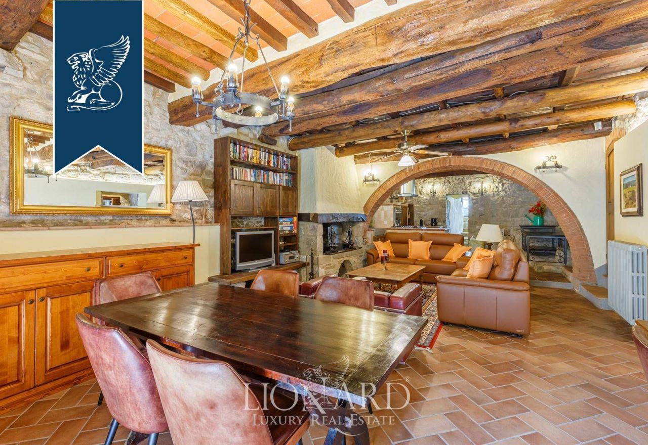 Villa à Sienne, Italie, 550 m² - image 11