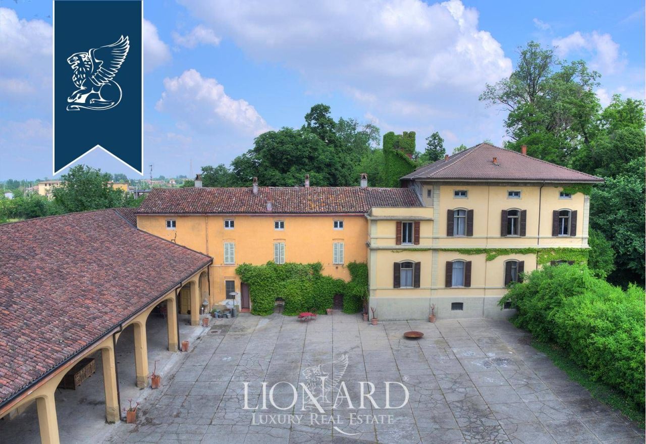 Villa à Crémone, Italie, 980 m² - image 11