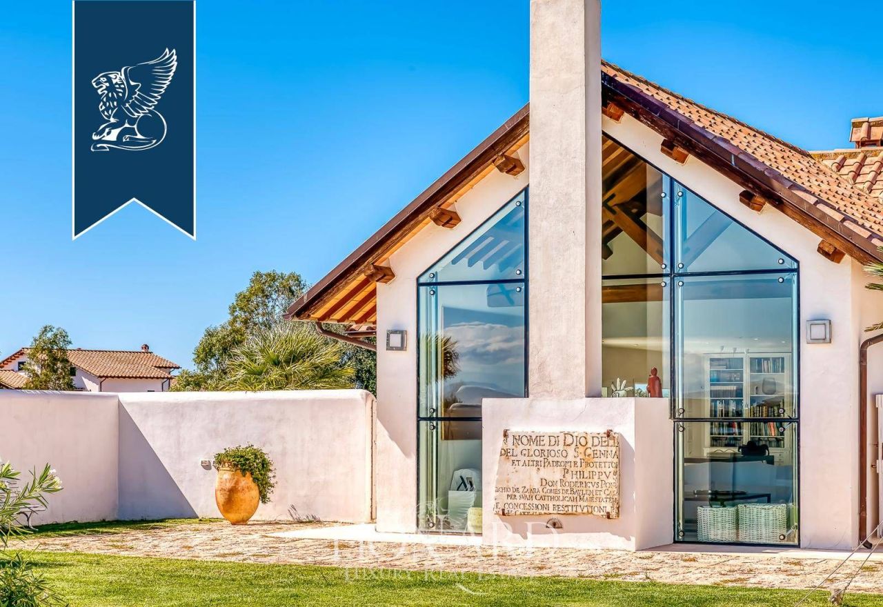 Villa en Montalto di Castro, Italia, 300 m² - imagen 11