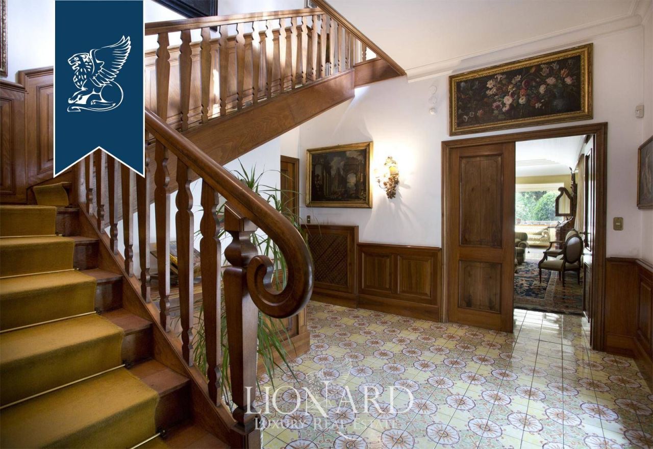 Villa a Roma, Italia, 1 000 m² - foto 12