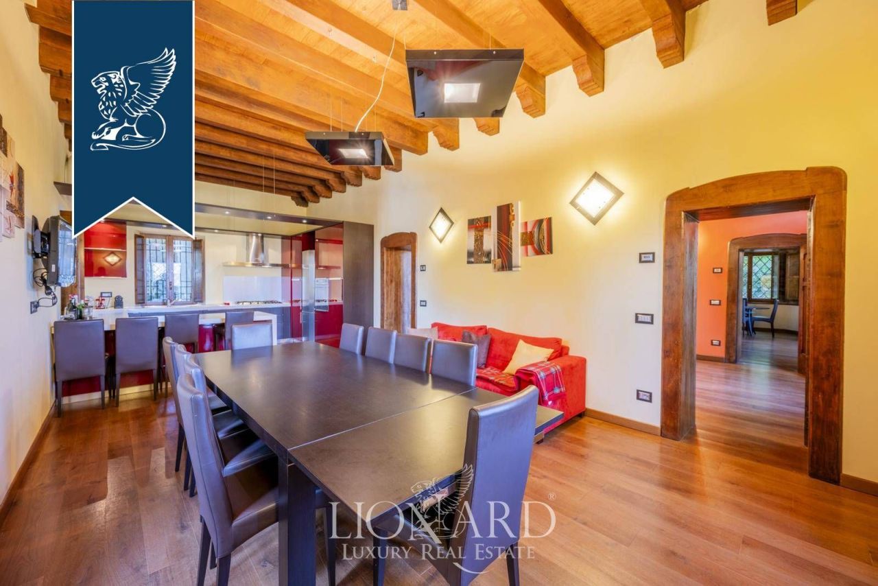 Villa in Modena, Italy, 671 m² - picture 11