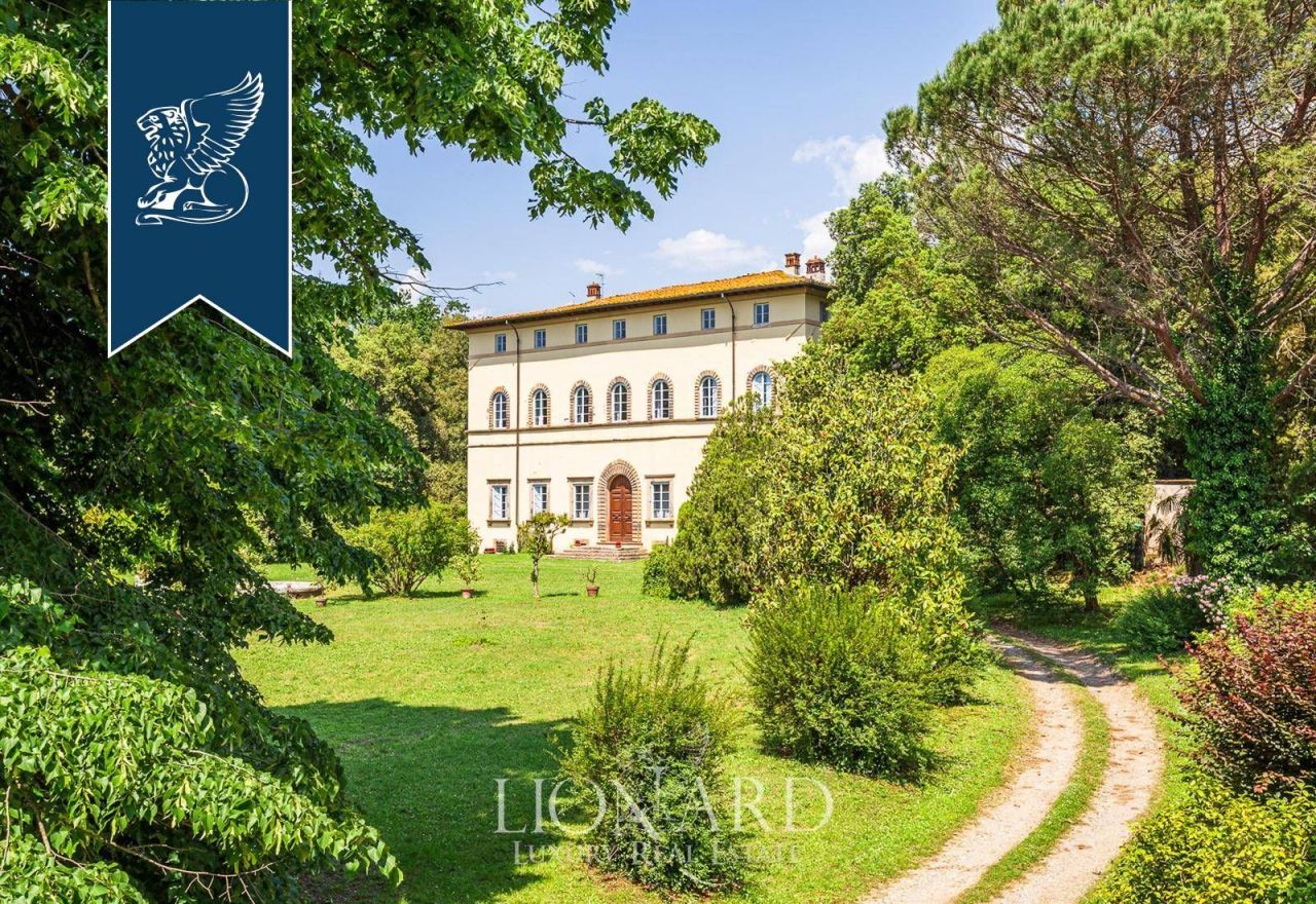 Farm in Lucca, Italy, 4 000 m² - picture 11