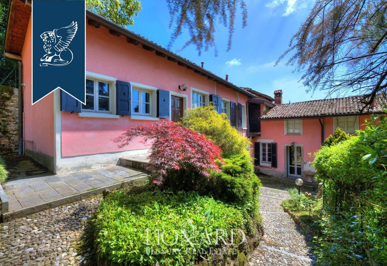 Villa in Como, Italy, 700 m² - picture 11