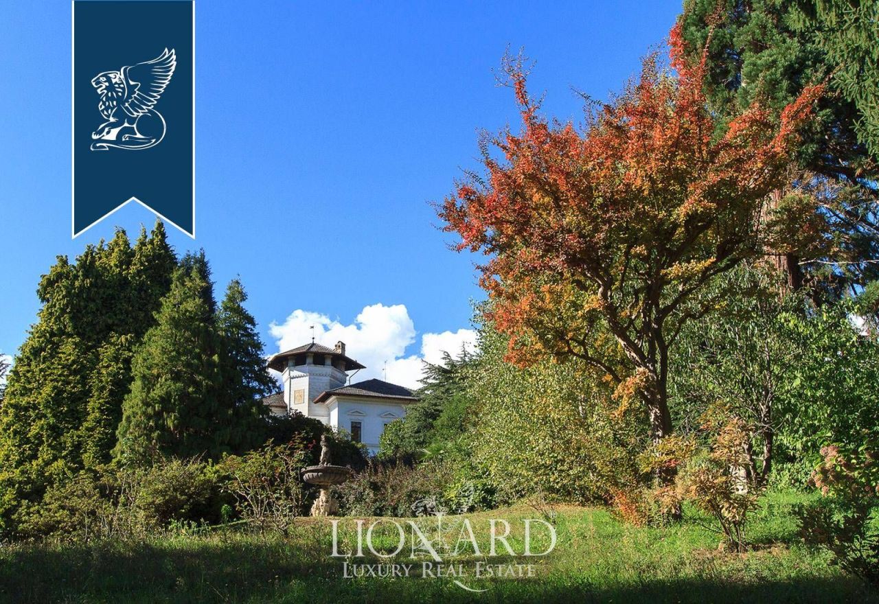 Villa à Biella, Italie, 1 100 m² - image 12