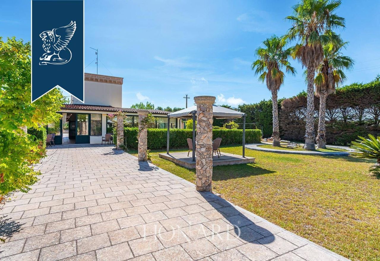 Azienda agricola a Lecce, Italia, 1 000 m² - foto 11