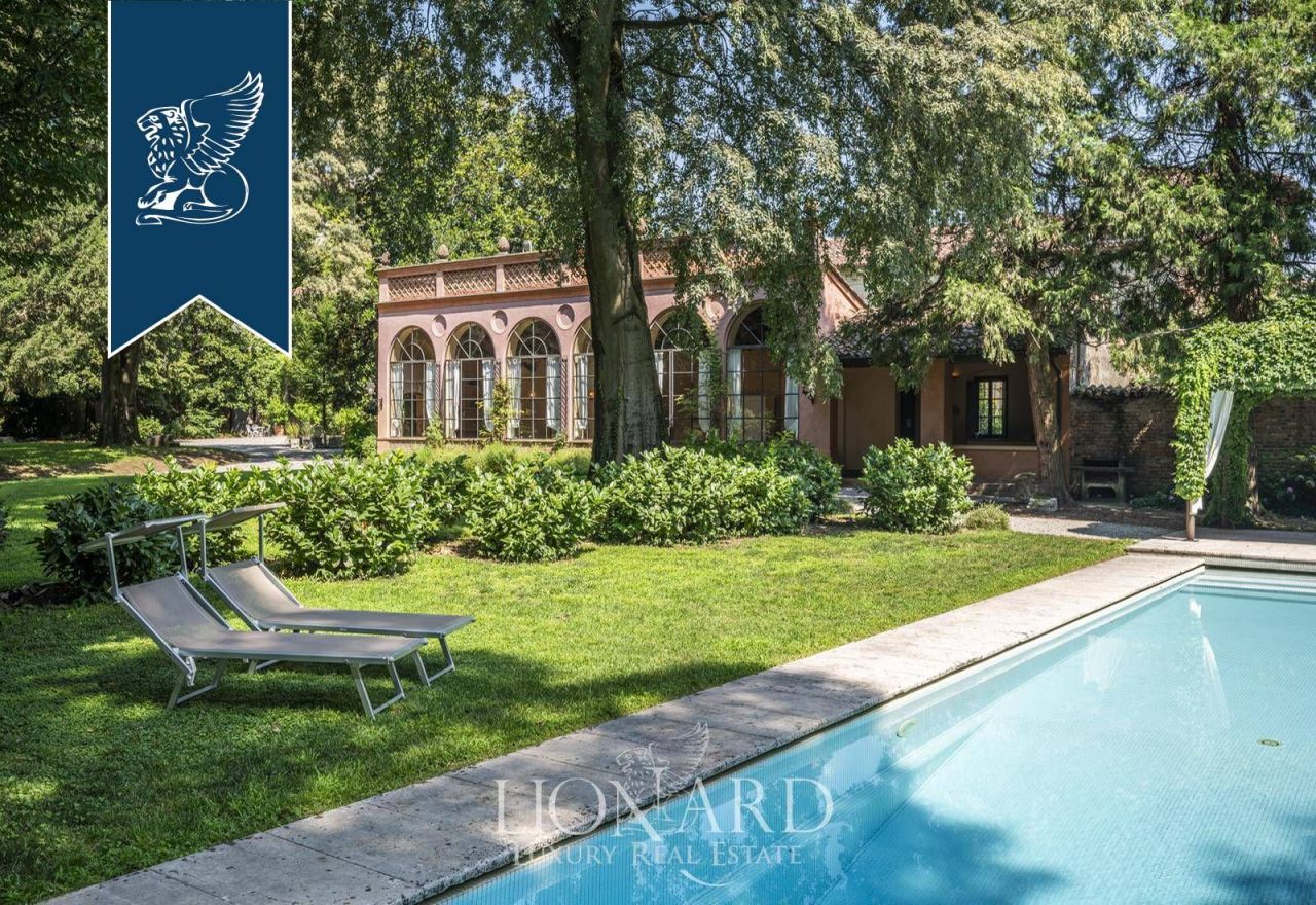 Villa in Cremona, Italien, 1 400 m² - Foto 11