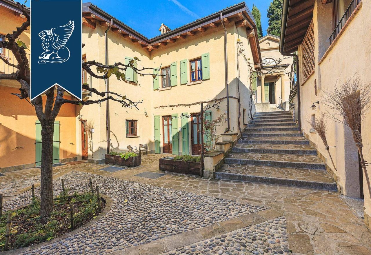 House in Sirtori, Italy, 2 305 m² - picture 11