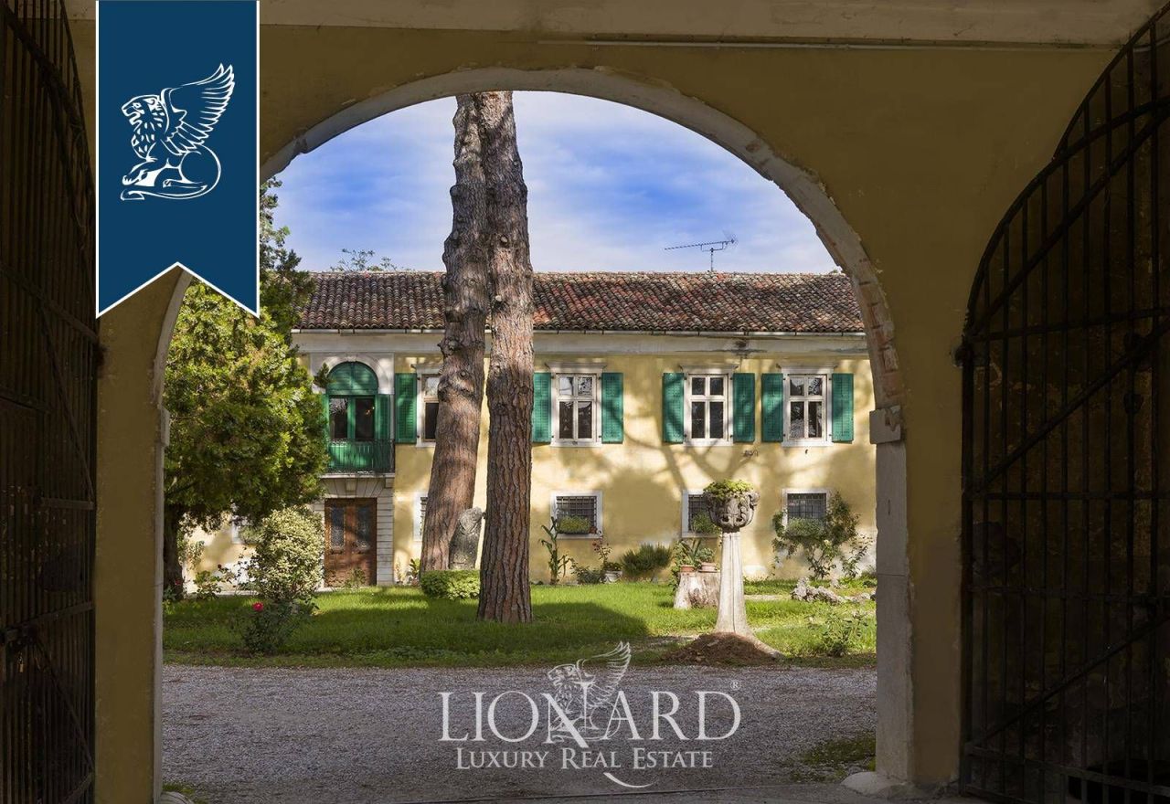 Villa in Udine, Italien, 6 000 m² - Foto 11