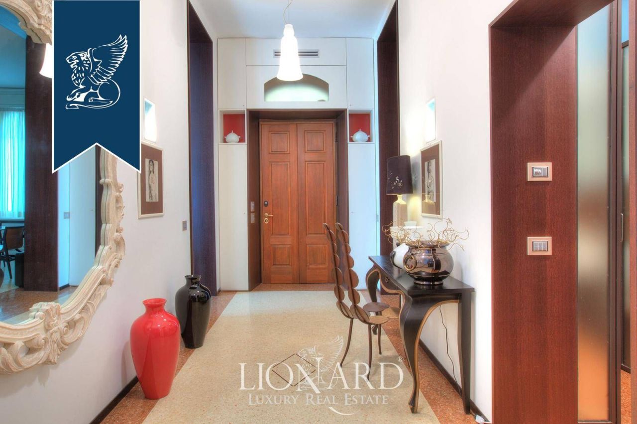 Villa in Pavia, Italien, 550 m² - Foto 13