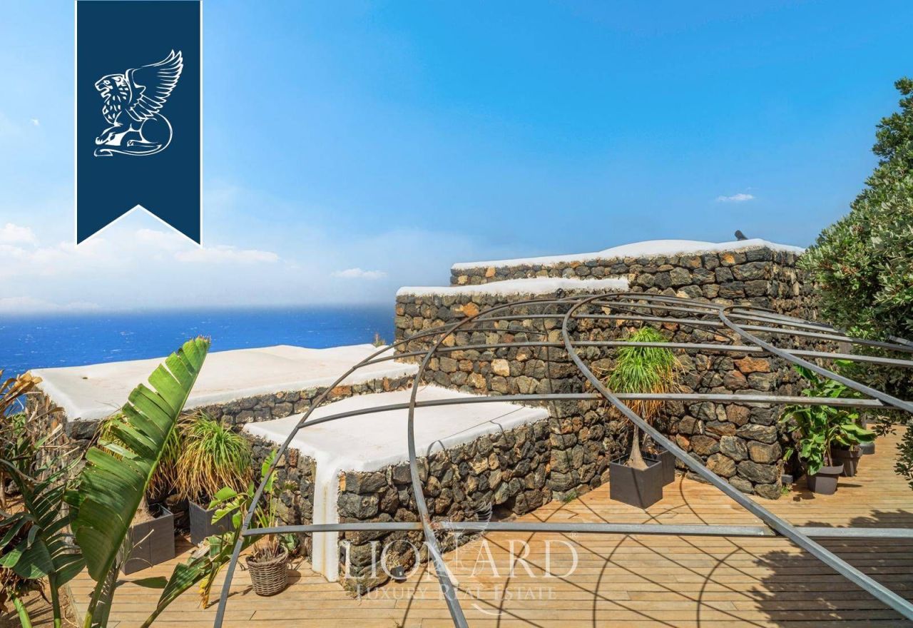Villa su Pantelleria, Italia, 200 m² - foto 13