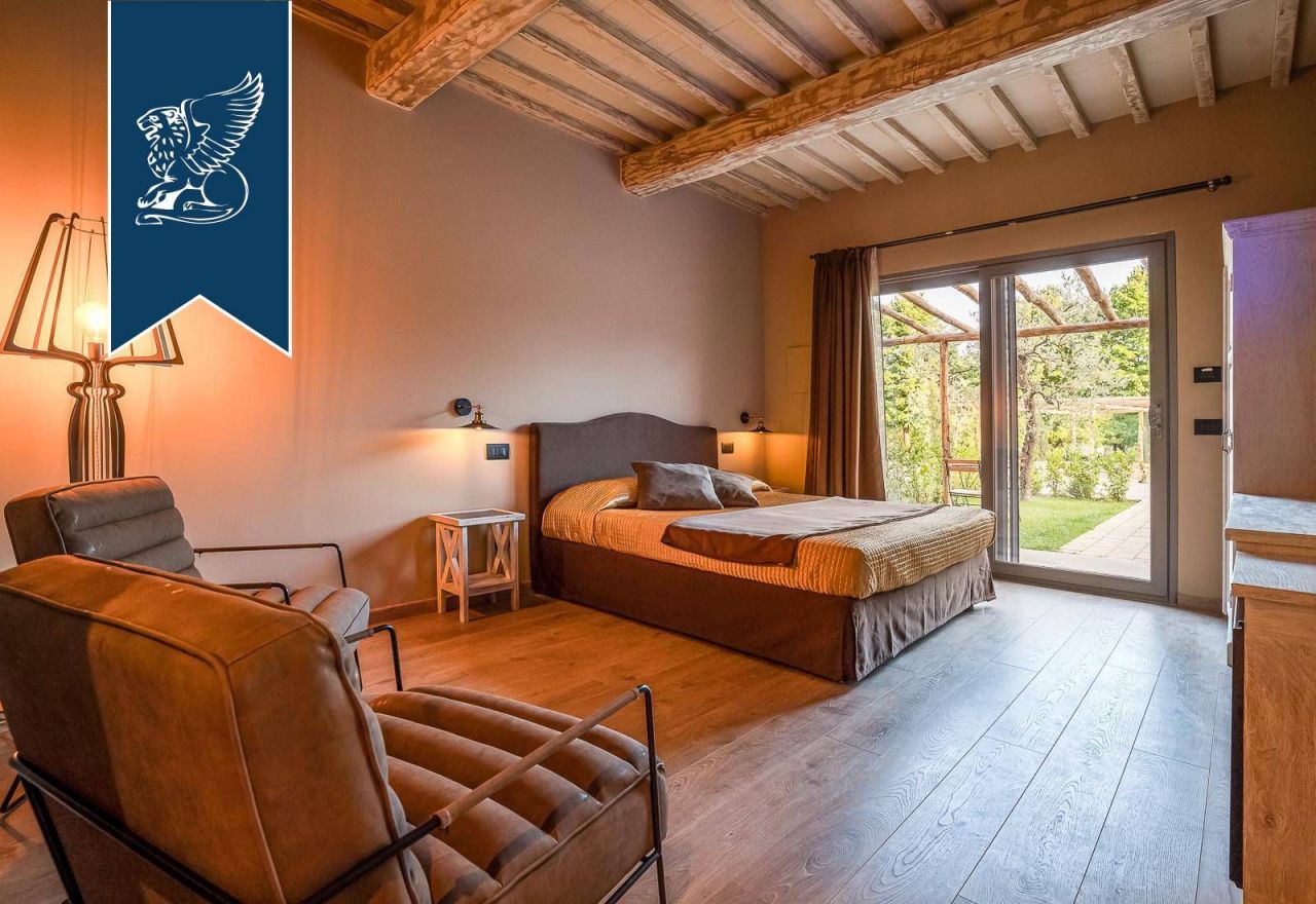 Farm in Arezzo, Italien, 1 100 m² - Foto 13