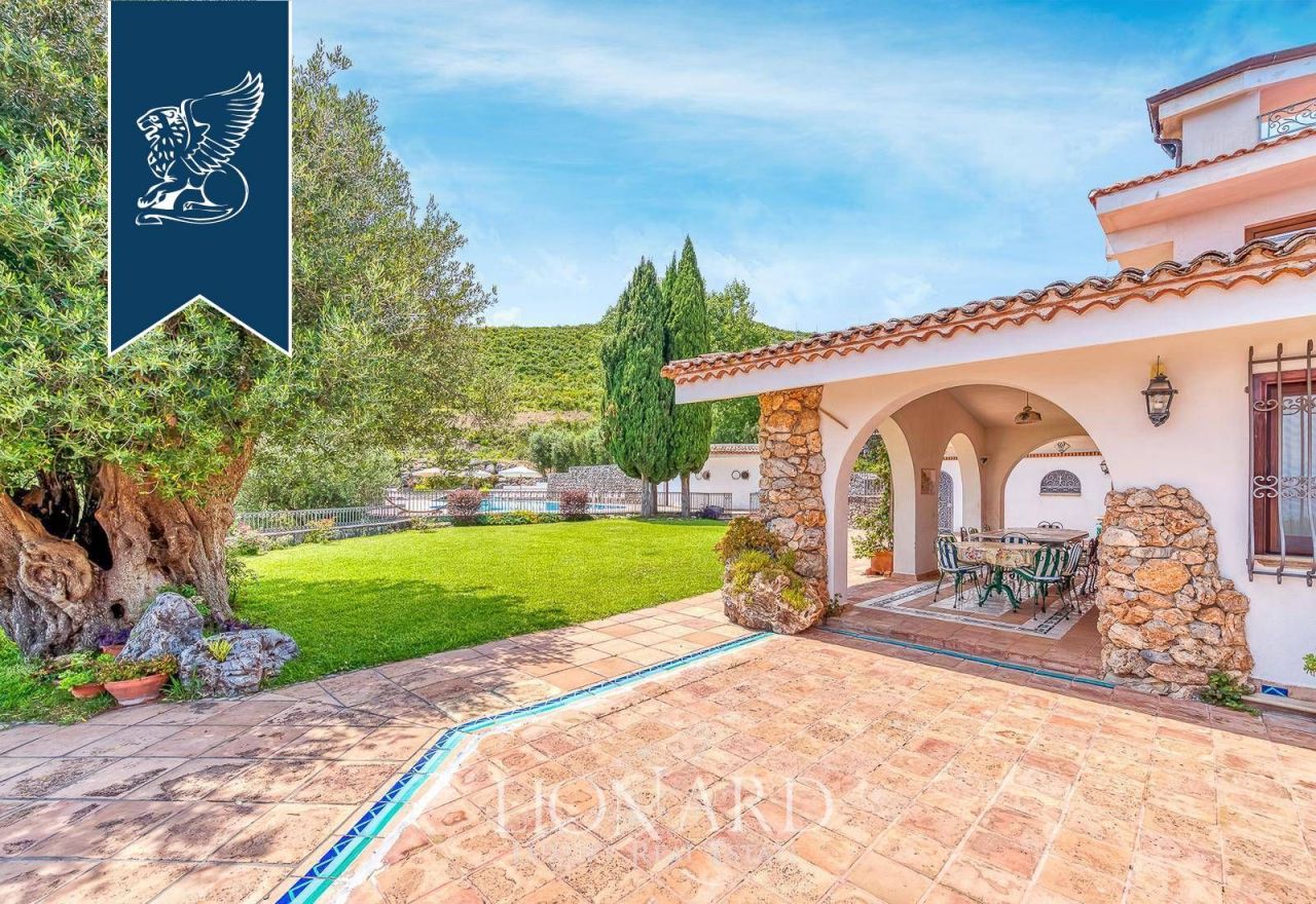 Villa en Salerno, Italia, 480 m² - imagen 13