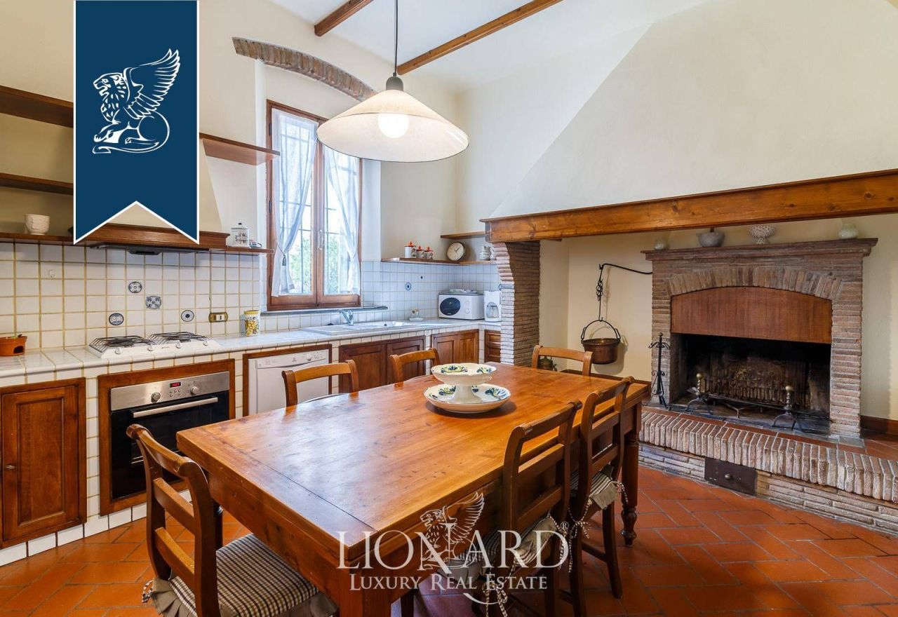 Villa a Vinci, Italia, 1 100 m² - foto 13