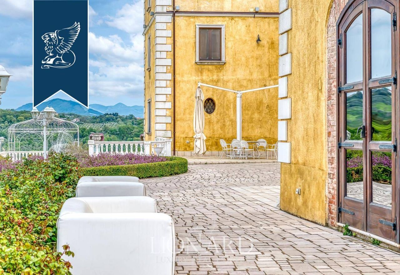 Villa à Salerne, Italie, 5 500 m² - image 13