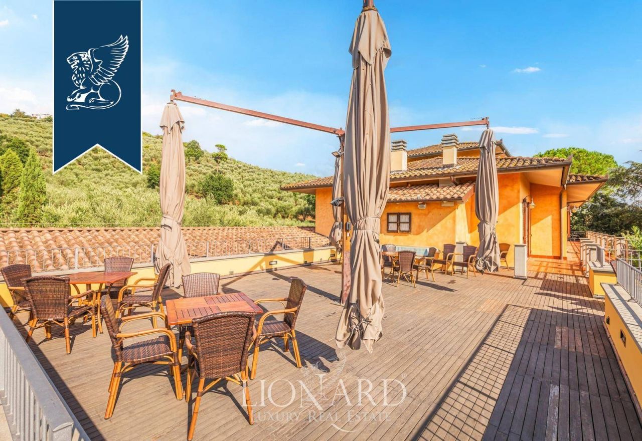 Farm in Pistoia, Italien, 1 296 m² - Foto 13