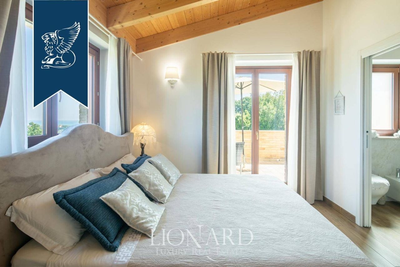 Farm in Ascoli Piceno, Italien, 400 m² - Foto 13