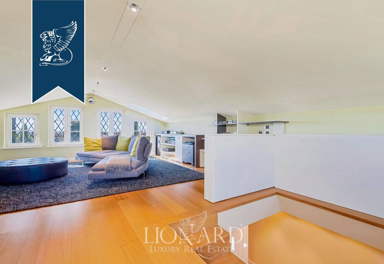 Villa à Capannori, Italie, 600 m² - image 13