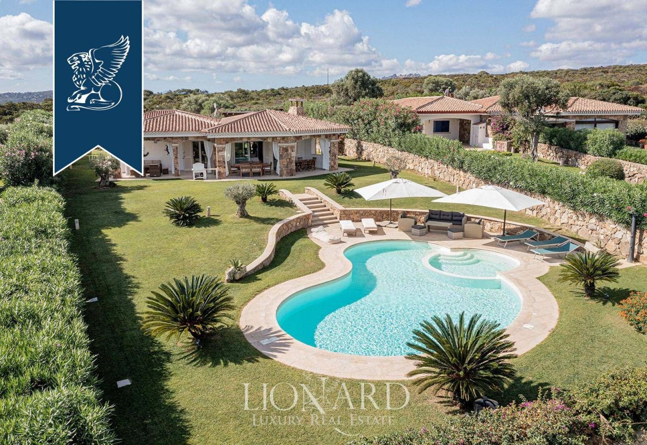 Villa en Palau, Italia, 200 m² - imagen 13