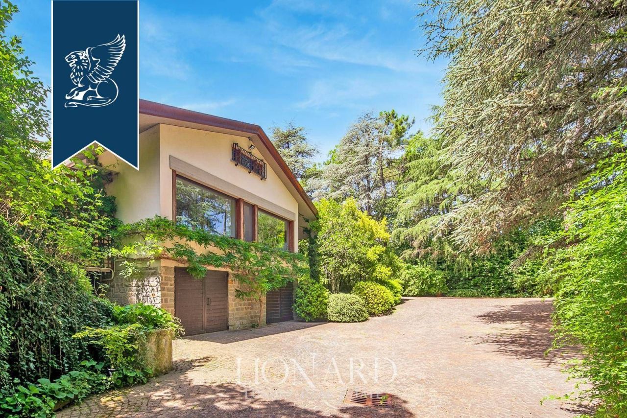 Villa in Arezzo, Italy, 400 m² - picture 13