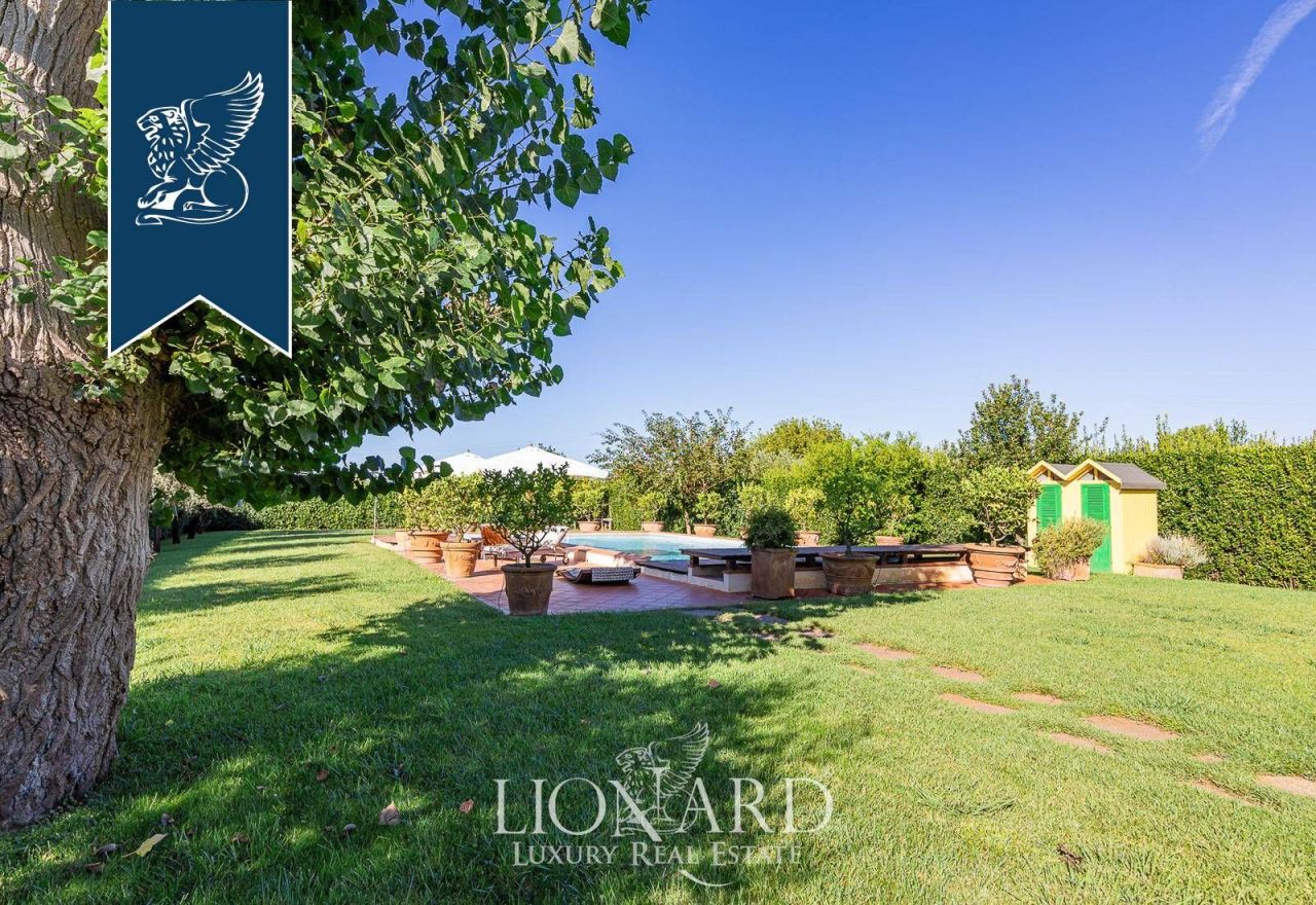 Villa a Massarosa, Italia, 478 m² - foto 13