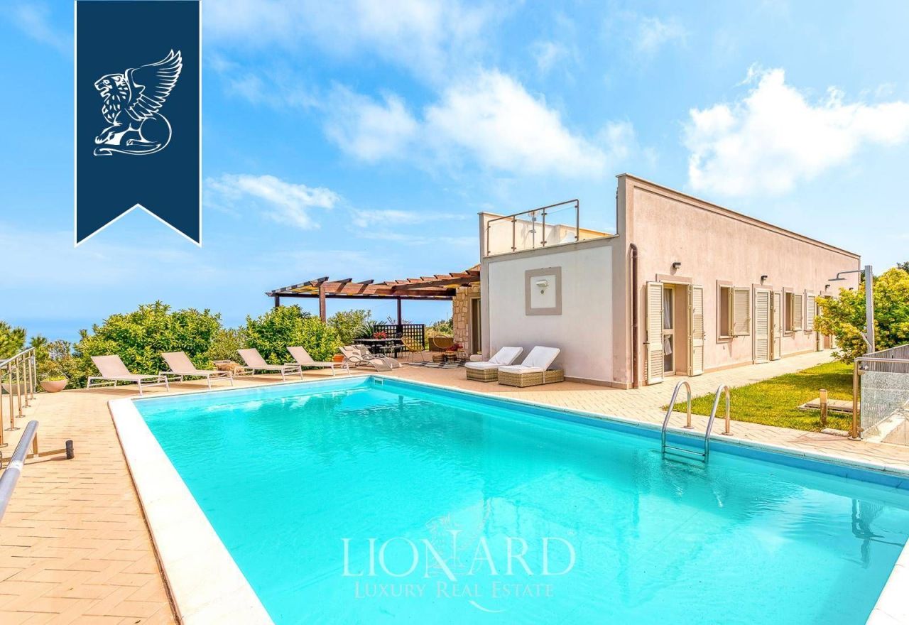Villa a Cefalù, Italia, 262 m² - foto 13