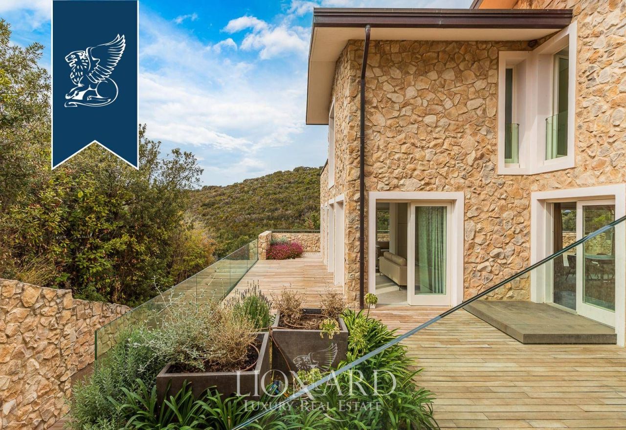 Villa a Castiglione della Pescaia, Italia, 380 m² - foto 13