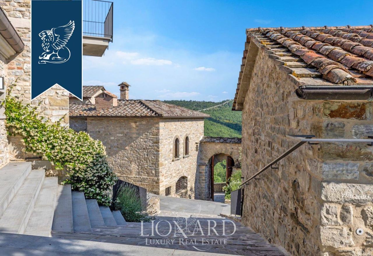 Castello a Pieve Santo Stefano, Italia, 1 355 m² - foto 13