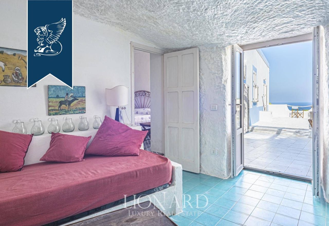 Villa a Latina, Italia, 233 m² - foto 13