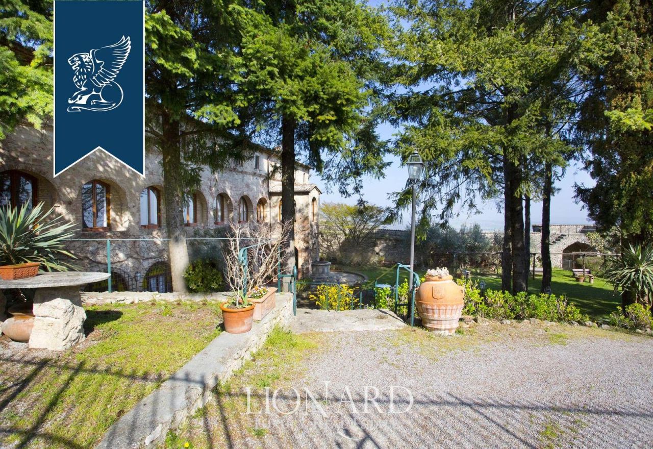 Hotel en Sarteano, Italia, 1 600 m² - imagen 13