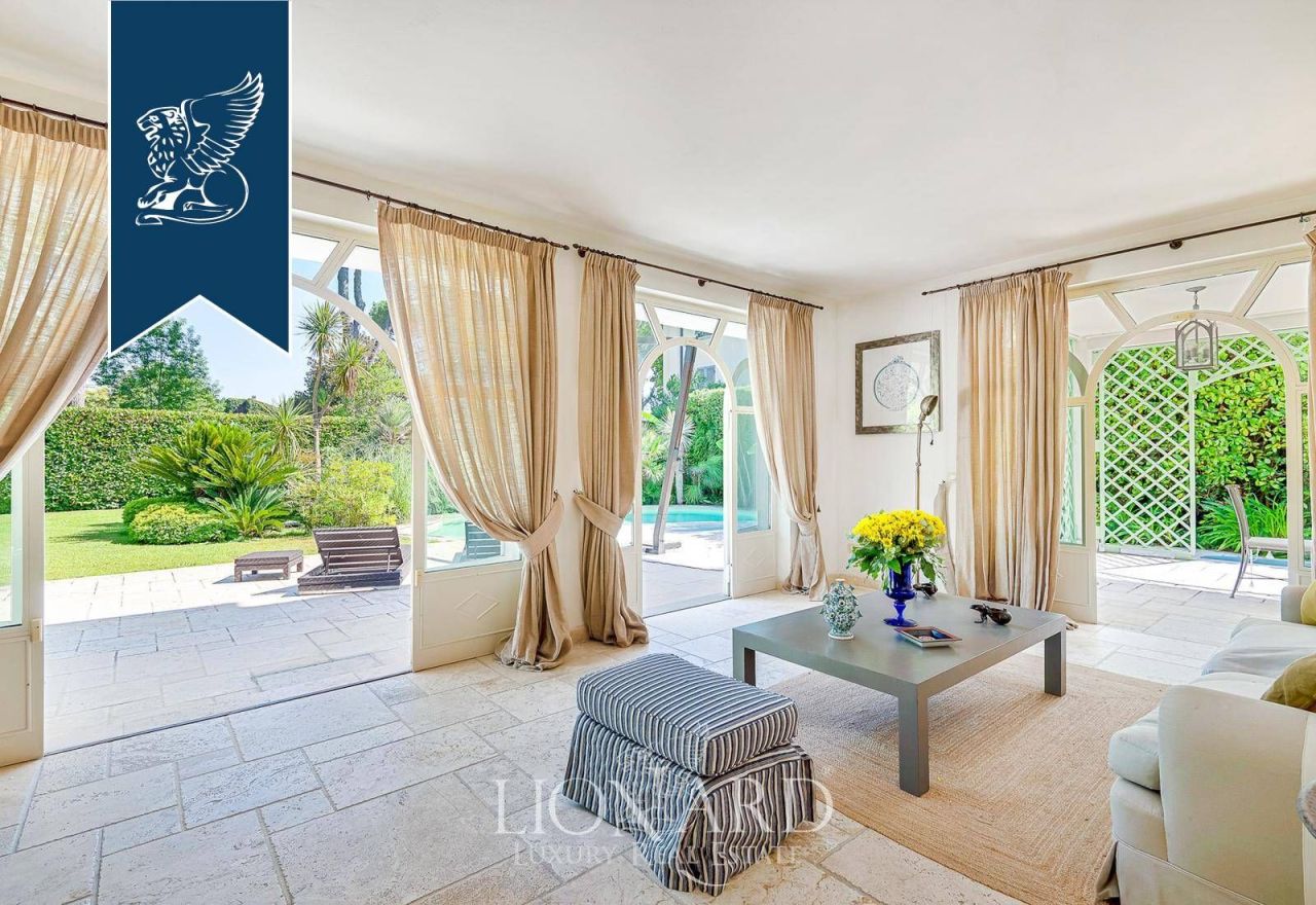 Villa in Forte dei Marmi, Italien, 400 m² - Foto 13