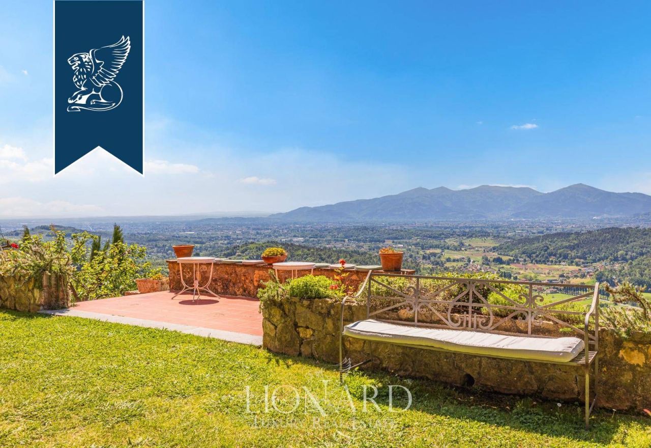 Villa en Lucca, Italia, 1 100 m² - imagen 13