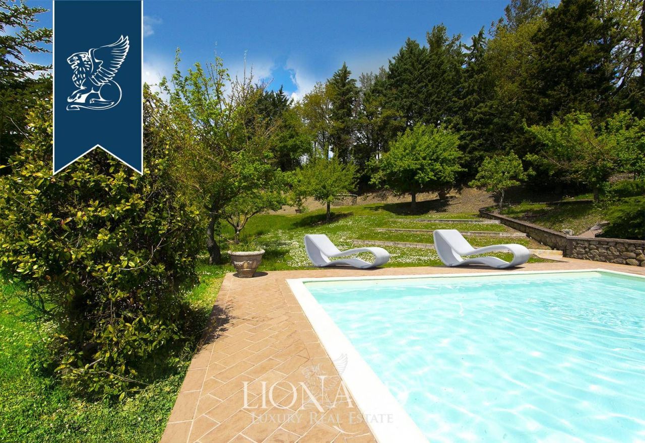 Farm in Montepulciano, Italy, 700 m² - picture 13