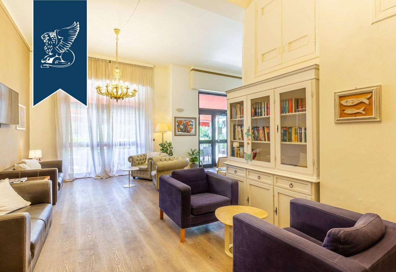 Hôtel à Lerici, Italie, 1 400 m² - image 12