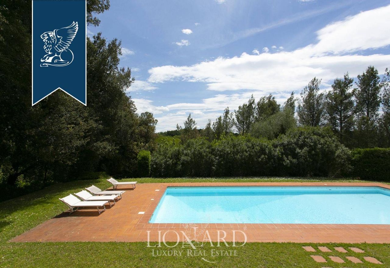 Villa en Crespina, Italia, 1 500 m² - imagen 12