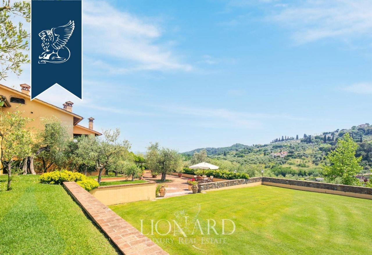 Villa a Prato, Italia, 1 000 m² - foto 12