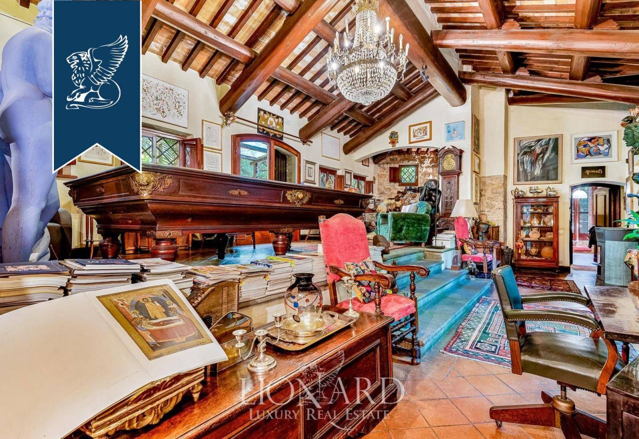 Castello a Camaiore, Italia, 500 m² - foto 12