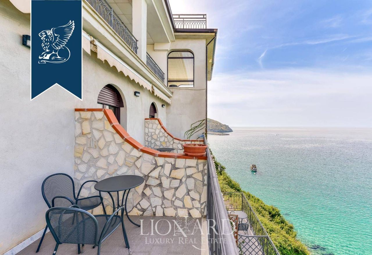 Hotel in Salerno, Italien, 1 000 m² - Foto 12