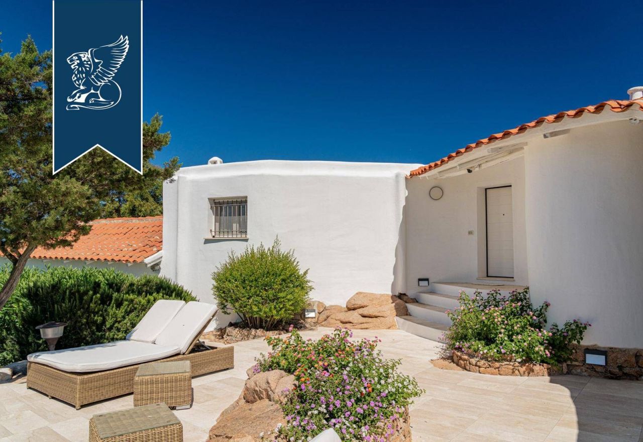 Villa in Palau, Italy, 253 m² - picture 12