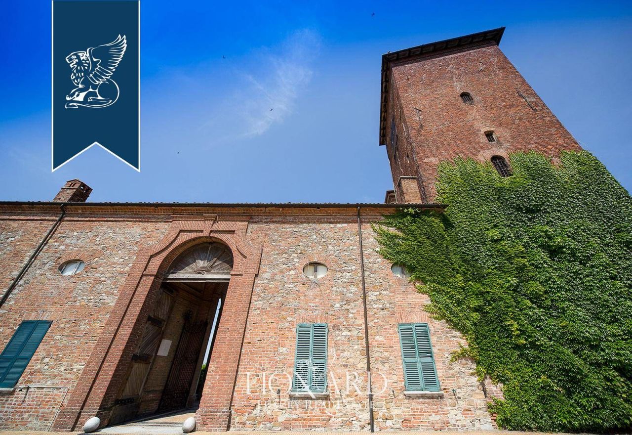 Château à Pavía, Italie, 7 000 m² - image 13