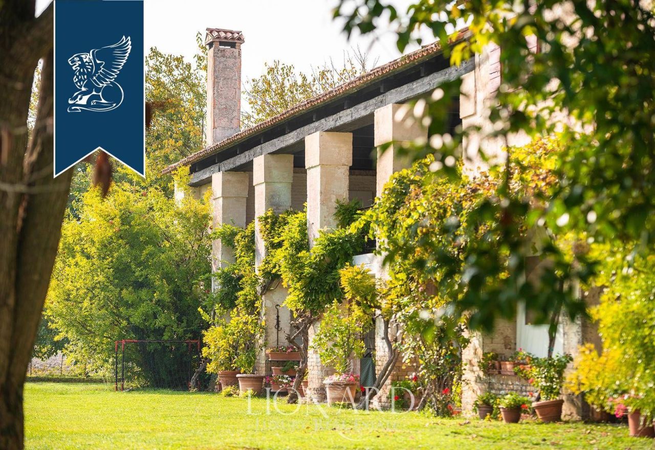 Farm in Treviso, Italy, 900 m² - picture 12